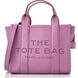 Marc Jacobs The tote bag mini in the hot color Orchid haze!!